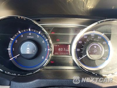 Zdjęcie 9 z 12 samochodu: 2013 HYUNDAI SONATA LIMITED VIN:5NPEC4AC0DH586754 - miniatura