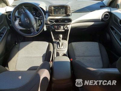 Zdjęcie 8 z 13 samochodu: 2020 HYUNDAI KONA SE VIN:KM8K12AA8LU578235 - miniatura