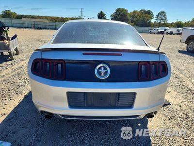 Zdjęcie 6 z 12 samochodu: 2014 FORD MUSTANG VIN:1ZVBP8AM9E5254169 - miniatura