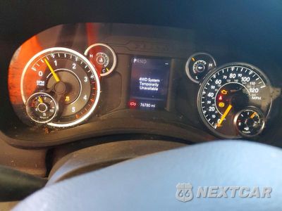 Zdjęcie 9 z 13 samochodu: 2022 RAM 2500 TRADESMAN VIN:3C6UR5HL8NG105415 - miniatura
