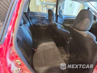 Zdjęcie 10 z 12 samochodu: 2015 HONDA FIT LX VIN:3HGGK5G5XFM763531 - miniatura