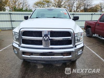 Piąte zdjęcie samochodu w środku: 2017 RAM 2500 ST VIN:3C6LR5AT2HG716695 - miniatura