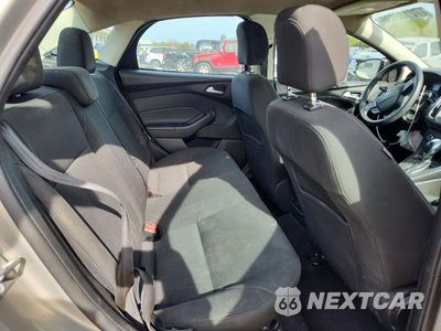 Zdjęcie 10 z 12 samochodu: 2016 FORD FOCUS SE VIN:1FADP3F27GL386275 - miniatura