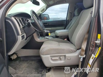 Zdjęcie 7 z 12 samochodu: 2011 TOYOTA TUNDRA CREWMAX SR5 VIN:5TFEY5F14BX108000 - miniatura