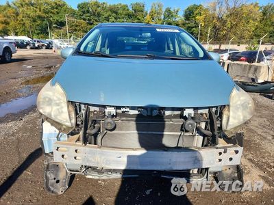 Piąte zdjęcie samochodu w środku: 2013 TOYOTA PRIUS ONE VIN:JTDKN3DU6D5649299 - miniatura