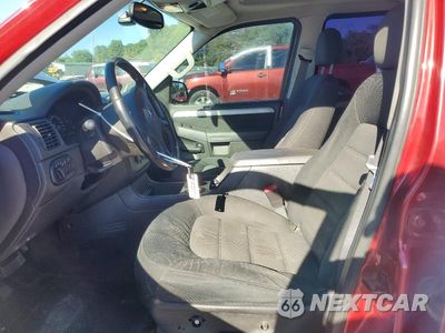 Zdjęcie 7 z 13 samochodu: 2004 FORD EXPLORER XLT VIN:1FMZU73W54ZA09469 - miniatura