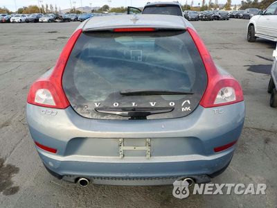 Zdjęcie 6 z 12 samochodu: 2012 VOLVO C30 T5 VIN:YV1672MK8C2280587 - miniatura