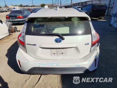 Zdjęcie 6 z 14 samochodu: 2018 TOYOTA PRIUS C TWO VIN:JTDKDTB30J1603337 - miniatura