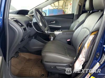 Zdjęcie 7 z 12 samochodu: 2013 TOYOTA PRIUS V THREE VIN:JTDZN3EU0D3257508 - miniatura