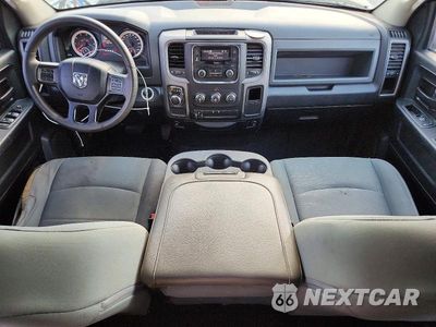 Zdjęcie 8 z 12 samochodu: 2017 RAM 1500 ST VIN:1C6RR6FT7HS865458 - miniatura