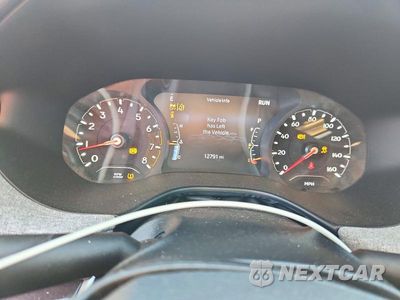 Zdjęcie 9 z 13 samochodu: 2022 JEEP COMPASS LATITUDE VIN:3C4NJDBB9NT205867 - miniatura