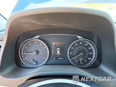 Zdjęcie 9 z 12 samochodu: 2018 HYUNDAI ELANTRA SEL VIN:5NPD84LFXJH220087 - miniatura