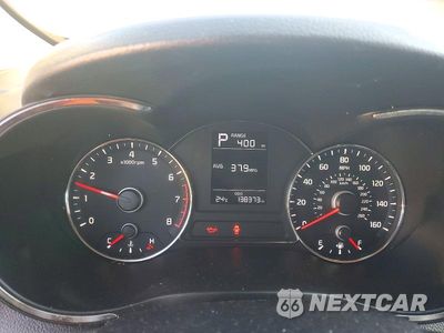 Zdjęcie 9 z 12 samochodu: 2017 KIA FORTE LX VIN:3KPFK4A74HE098170 - miniatura