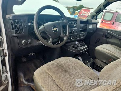 Zdjęcie 8 z 13 samochodu: 2018 CHEVROLET EXPRESS DELIVERY TRUCK VIN:1GB0GRFG3J1309093 - miniatura