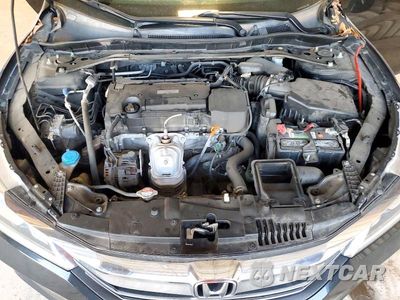 Zdjęcie 11 z 12 samochodu: 2016 HONDA ACCORD EXL VIN:1HGCR2F84GA246910 - miniatura
