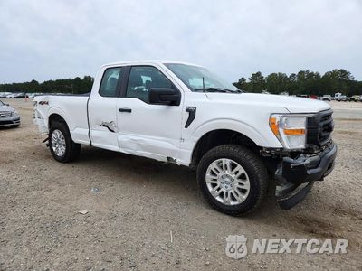 Czwarte zdjęcie samochodu z boku: 2021 FORD F150 SUPER CAB VIN:1FTFX1E59MFB91145 - miniatura