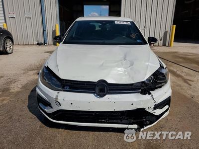 Piąte zdjęcie samochodu w środku: 2019 VOLKSWAGEN GOLF R VIN:WVWVA7AU4KW208377 - miniatura