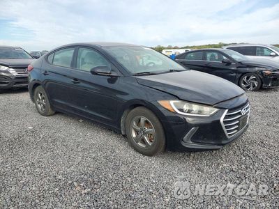 Czwarte zdjęcie samochodu z boku: 2017 HYUNDAI ELANTRA ECO VIN:5NPD94LA9HH117576 - miniatura