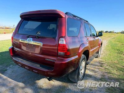 Czwarte zdjęcie samochodu z boku: 2006 TOYOTA 4RUNNER SR5 VIN:JTEZU14R968056843 - miniatura