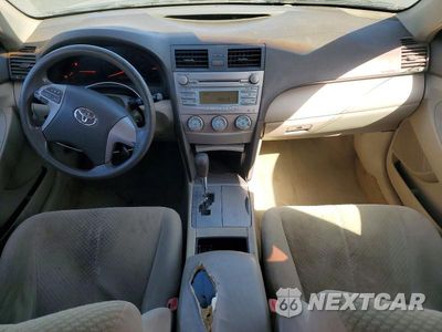 Zdjęcie 8 z 12 samochodu: 2008 TOYOTA CAMRY LE VIN:4T4BE46K28R033050 - miniatura