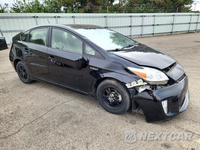 Czwarte zdjęcie samochodu z boku: 2015 TOYOTA PRIUS TWO VIN:JTDKN3DU7F0434658 - miniatura