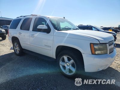 Czwarte zdjęcie samochodu z boku: 2008 CHEVROLET TAHOE K1500 VIN:1GNFK13068J174013 - miniatura