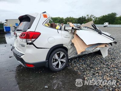 Trzecie zdjęcie samochodu z tyłu: 2020 SUBARU FORESTER TOURING VIN:JF2SKAXC4LH564816 - miniatura