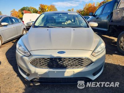 Piąte zdjęcie samochodu w środku: 2015 FORD FOCUS SE VIN:1FADP3F22FL227288 - miniatura