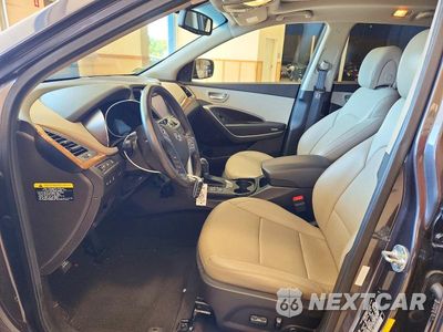 Zdjęcie 7 z 13 samochodu: 2016 HYUNDAI SANTA FE SPORT 2.0T VIN:5XYZWDLA8GG358534 - miniatura