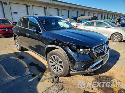Czwarte zdjęcie samochodu z boku: 2026 MERCEDES-BENZ GLC 300 4MATIC VIN:W1NKM4HB9TF492600 - miniatura