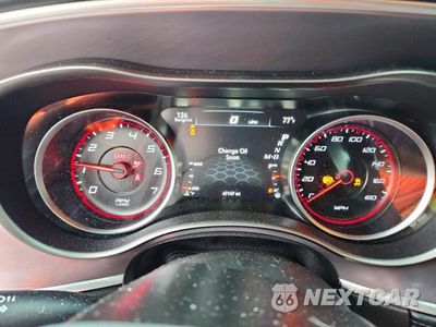 Zdjęcie 9 z 12 samochodu: 2019 DODGE CHARGER SCAT PACK VIN:2C3CDXGJ6KH604227 - miniatura