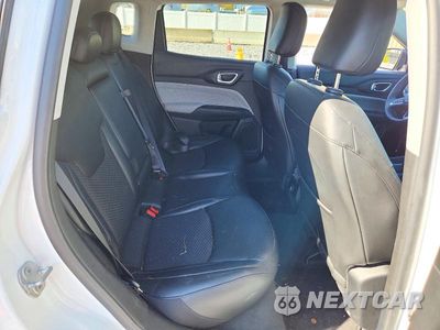Zdjęcie 11 z 14 samochodu: 2022 JEEP COMPASS LATITUDE VIN:3C4NJCBBXNT182545 - miniatura