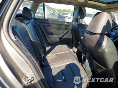 Zdjęcie 10 z 12 samochodu: 2011 VOLKSWAGEN JETTA S VIN:3VWPZ7AJ2BM681117 - miniatura