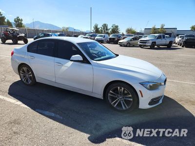 Czwarte zdjęcie samochodu z boku: 2016 BMW 328 I SULEV VIN:WBA8E9G58GNU29021 - miniatura