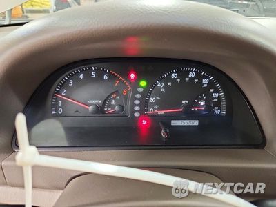 Zdjęcie 9 z 12 samochodu: 2003 TOYOTA CAMRY LE VIN:4T1BE32K53U133260 - miniatura