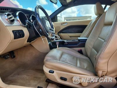 Zdjęcie 7 z 12 samochodu: 2007 FORD MUSTANG VIN:1ZVHT84N675207470 - miniatura