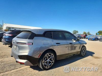 Trzecie zdjęcie samochodu z tyłu: 2025 BMW IX XDRIVE50 VIN:WB523CF01SCU02423 - miniatura