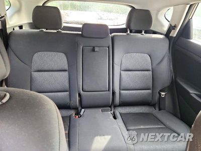 Zdjęcie 10 z 13 samochodu: 2018 HYUNDAI TUCSON SE VIN:KM8J23A42JU755187 - miniatura