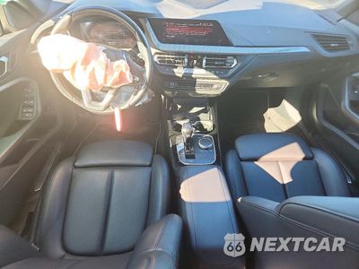 Zdjęcie 8 z 12 samochodu: 2023 BMW 228I VIN:WBA53AK05P7M79076 - miniatura