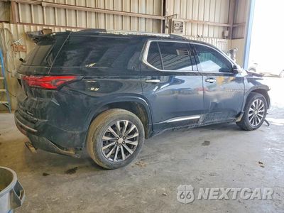 Trzecie zdjęcie samochodu z tyłu: 2023 CHEVROLET TRAVERSE PREMIER VIN:1GNERKKW8PJ298656 - miniatura