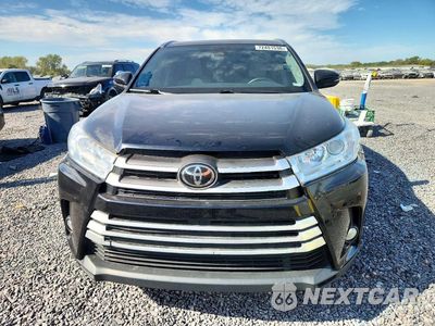 Piąte zdjęcie samochodu w środku: 2019 TOYOTA HIGHLANDER XLE VIN:5TDJZRFH1KS583559 - miniatura