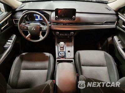 Zdjęcie 8 z 13 samochodu: 2022 MITSUBISHI OUTLANDER ES VIN:JA4J4TA84NZ007531 - miniatura