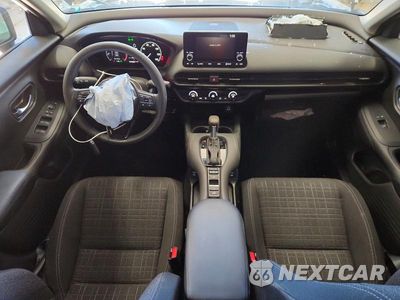 Zdjęcie 8 z 13 samochodu: 2025 HONDA HR-V LX VIN:3CZRZ2H3XSM777061 - miniatura