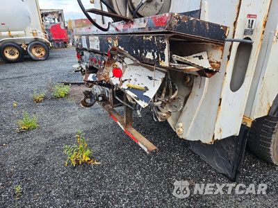 Zdjęcie 13 z 13 samochodu: 2013 FREIGHTLINER M2 106 HEAVY DUTY VIN:1FVHC3BS2DDBW2776 - miniatura