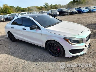 Czwarte zdjęcie samochodu z boku: 2016 MERCEDES-BENZ CLA 250 4MATIC VIN:WDDSJ4GB3GN297286 - miniatura