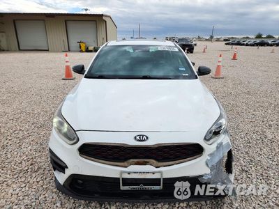 Piąte zdjęcie samochodu w środku: 2021 KIA FORTE GT LINE VIN:3KPF34AD7ME410172 - miniatura