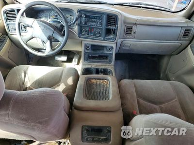 Zdjęcie 8 z 13 samochodu: 2003 CHEVROLET TAHOE C1500 VIN:1GNEC13Z03R255140 - miniatura