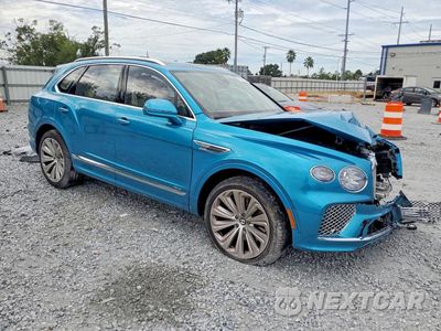 Czwarte zdjęcie samochodu z boku: 2024 BENTLEY BENTAYGA VIN:SJAAT2ZV5RC027407 - miniatura