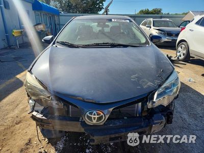 Piąte zdjęcie samochodu w środku: 2018 TOYOTA COROLLA SE VIN:5YFBURHE3JP838211 - miniatura