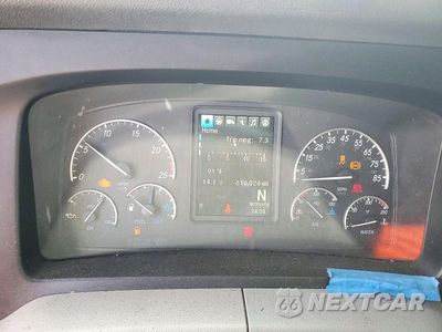 Zdjęcie 9 z 14 samochodu: 2022 FREIGHTLINER CASCADIA 126 SEMI TRUCK VIN:1FUJHHDV0NLNH9941 - miniatura